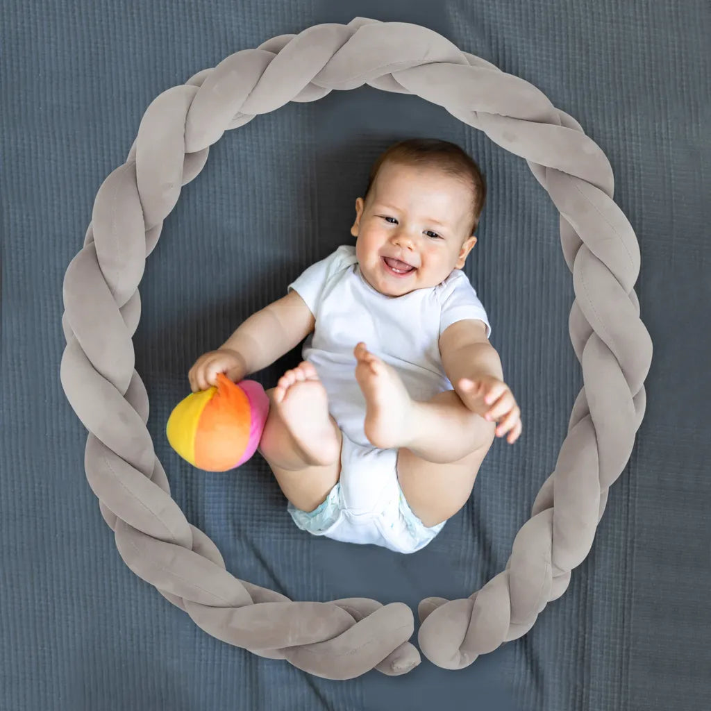  Wolketon Bettschlange Geflochtene Bettumrandung, Babybett Nestchenschlange Stossfaenger Dekoration, Fuer Krippe Kinderbett, Weiche PP Baumwolle Kantenschutz Kopfschutz Handgemacht Laenge 3M Grau